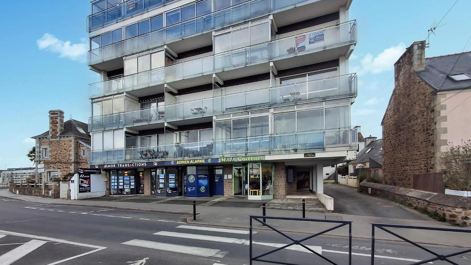 Nice Apartment In Perros-Guirec